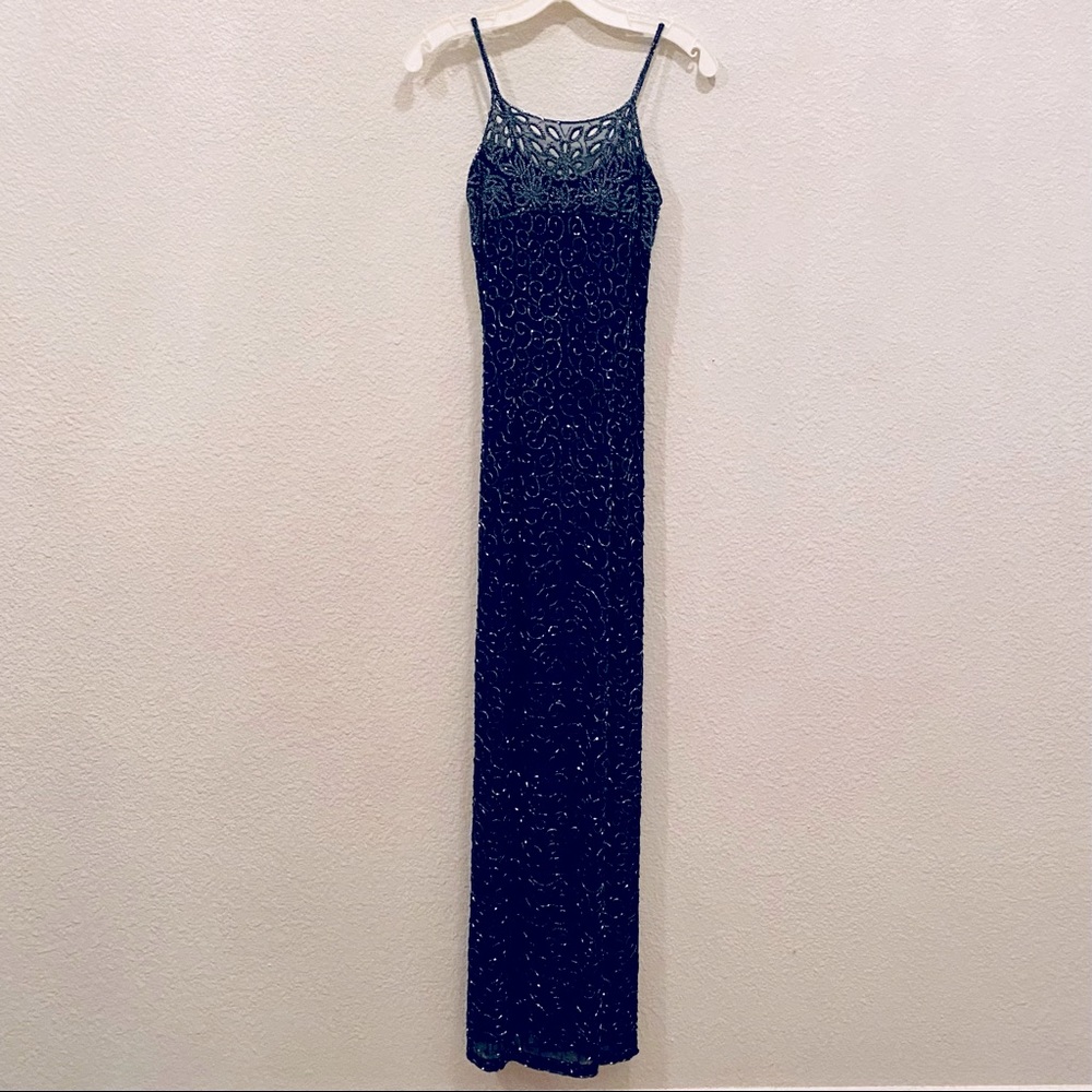 Vintage Y2K beaded prom dress. XS. Navy blue w/ silver/gray beading detail.
